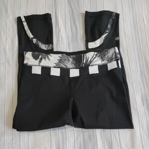 Lululemon Black and White Patterned Leggings